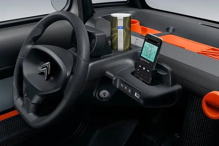 3978589 6kW Ami 5.4kWh 2dr Auto