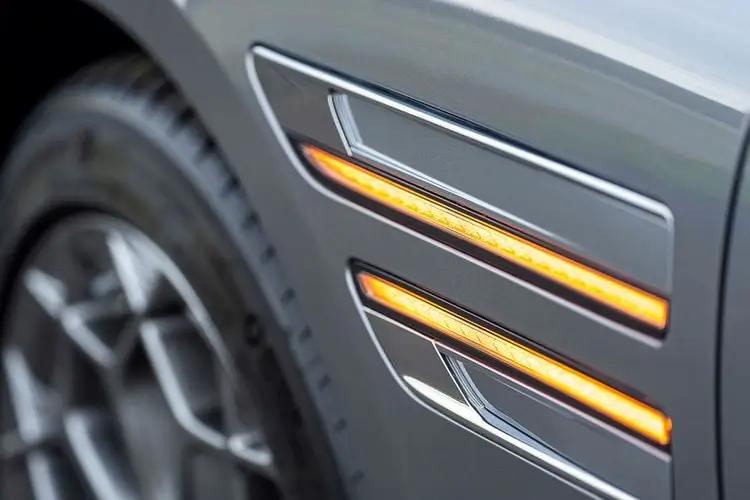 3957901 2.5T Sport Line 4dr Auto RWD [Innovation Pack]