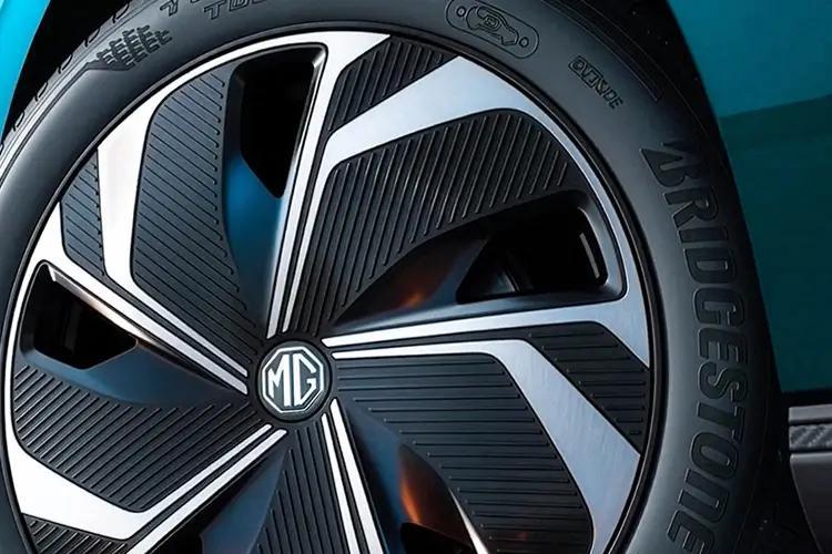 4061127 180kW Premium Extended Range 77kWh 5dr Auto