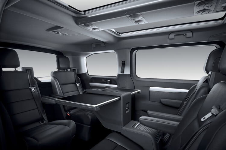 3942681 100kW Allure Standard [8 Seat] 75kWh 5dr Auto