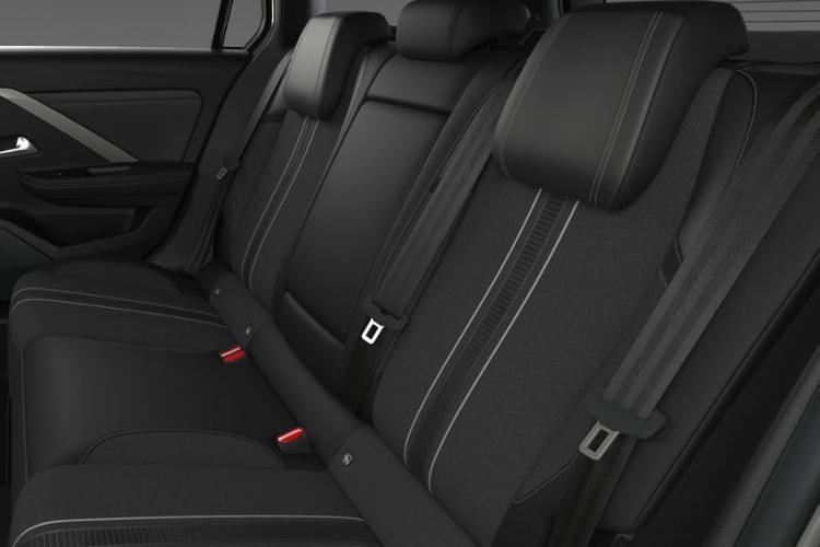 3979068 1.6 Plug-in Hybrid GSe 5dr Auto