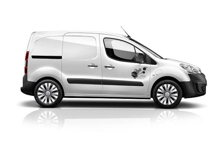 3943377 100kW 52kWh 750kg Van Enterprise Plus Auto