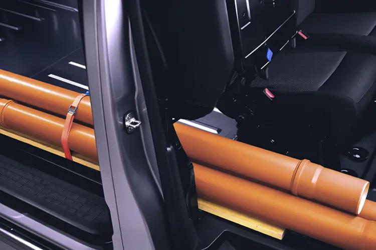 3781354 2.0 Multijet 145 Van Auto