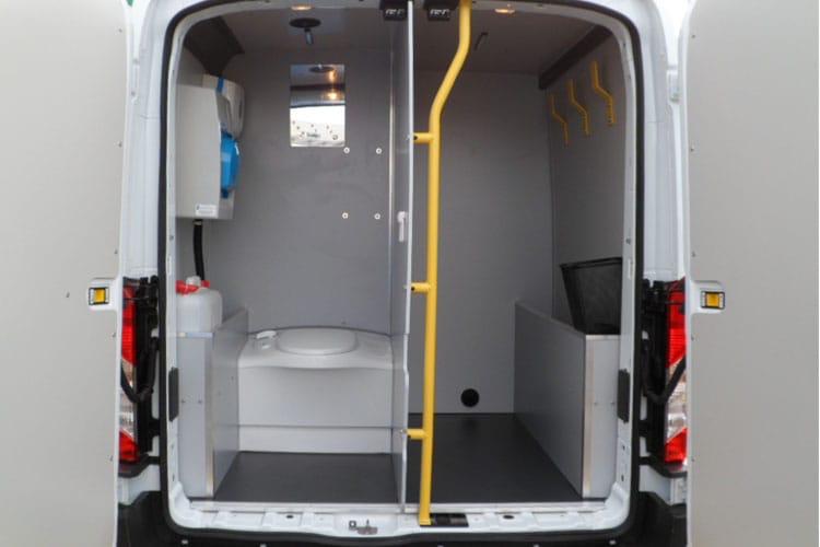 3883417 2.0 EcoBlue 170ps H1 Double Cab Van Sport Auto