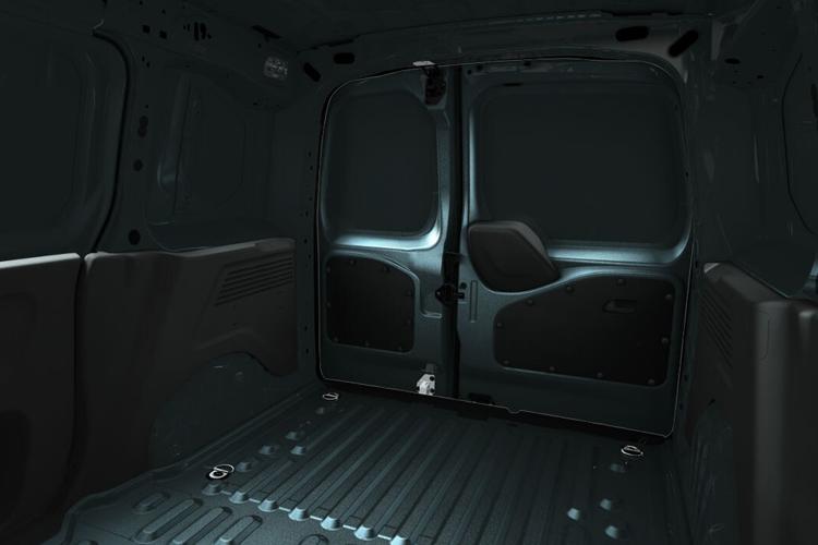 3781370 100kW Pro 50kWh H1 Van Auto