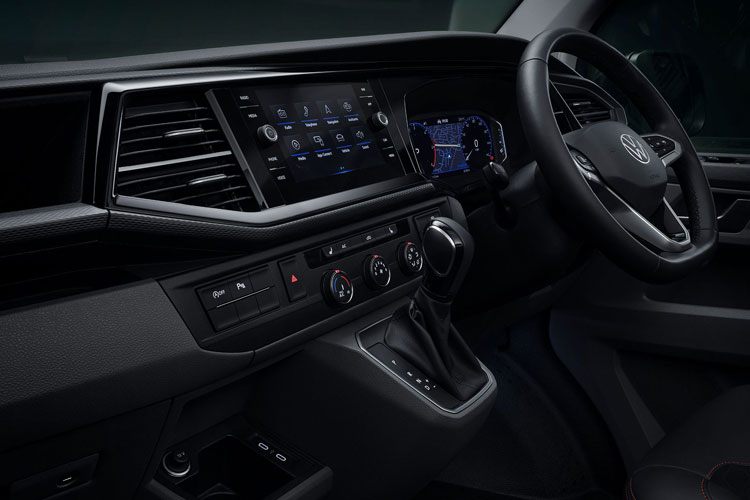 3948587 2.0 BiTDI 204 Sportline Black Edition Van DSG